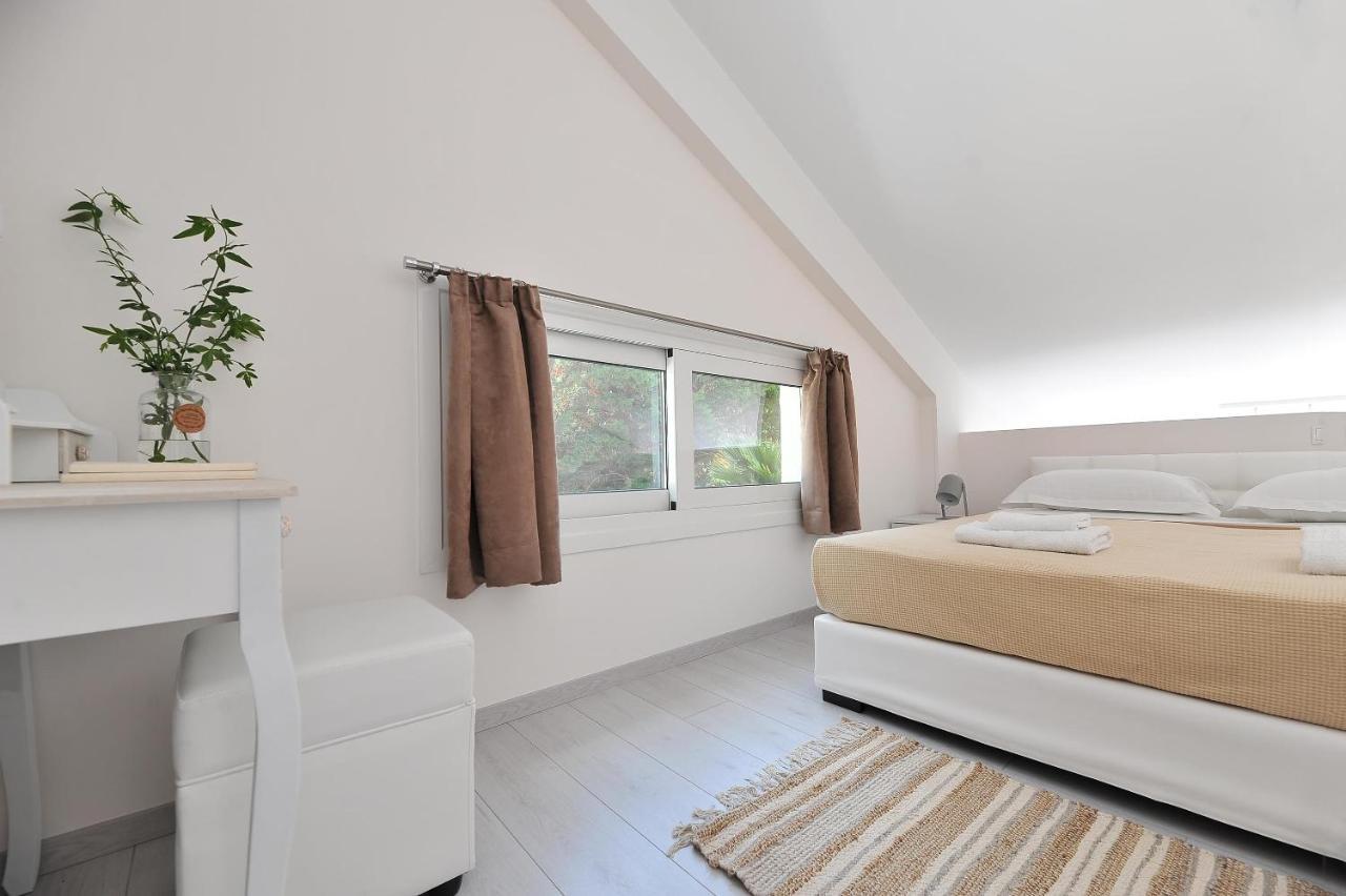 Alekos Luxury Suites Free 24H Transportation From - To Airport Αρτέμιδα Εξωτερικό φωτογραφία