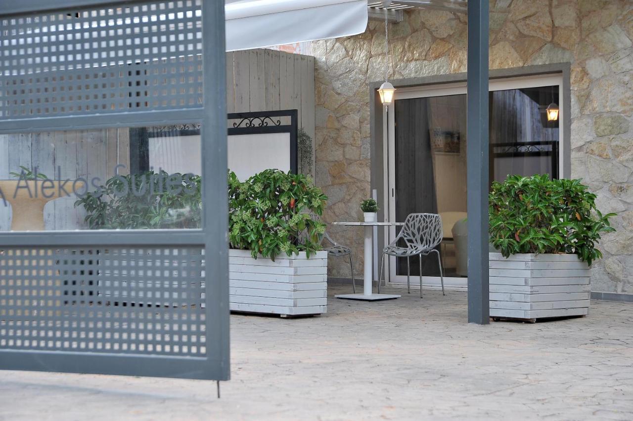 Alekos Luxury Suites Free 24H Transportation From - To Airport Αρτέμιδα Εξωτερικό φωτογραφία