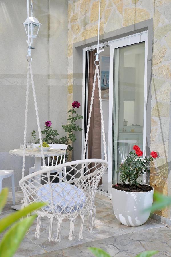 Alekos Luxury Suites Free 24H Transportation From - To Airport Αρτέμιδα Εξωτερικό φωτογραφία
