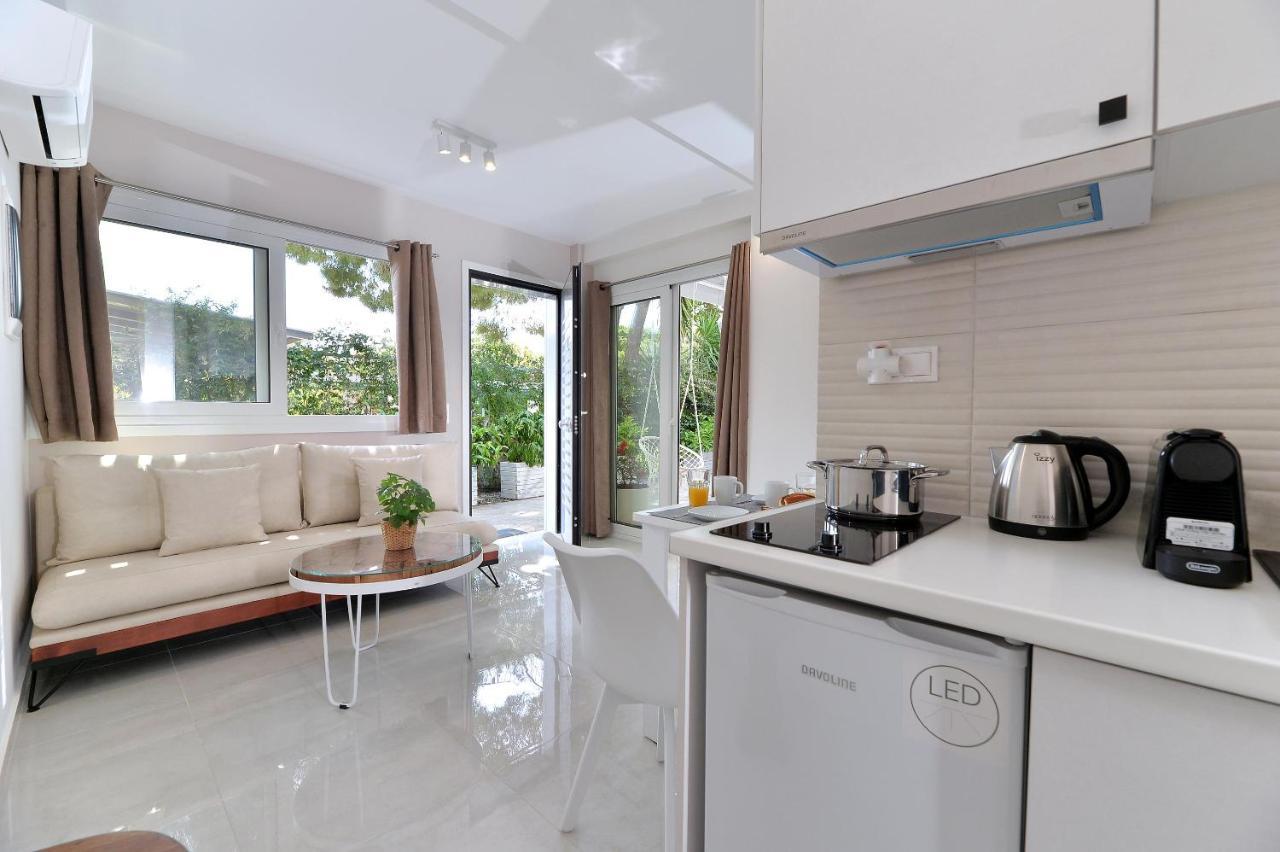 Alekos Luxury Suites Free 24H Transportation From - To Airport Αρτέμιδα Εξωτερικό φωτογραφία